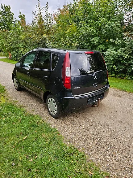 Mitsubishi Colt 2009 photo 4