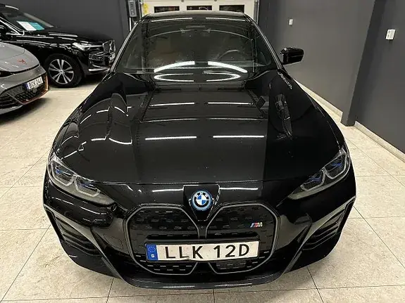 BMW I4 2024 photo 2