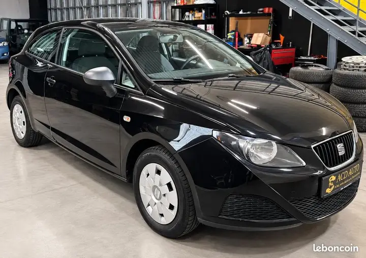 Seat Ibiza 2011 photo 4