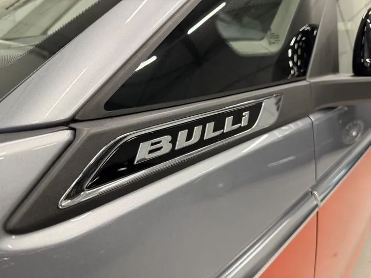 Volkswagen Multivan 2023 photo 3