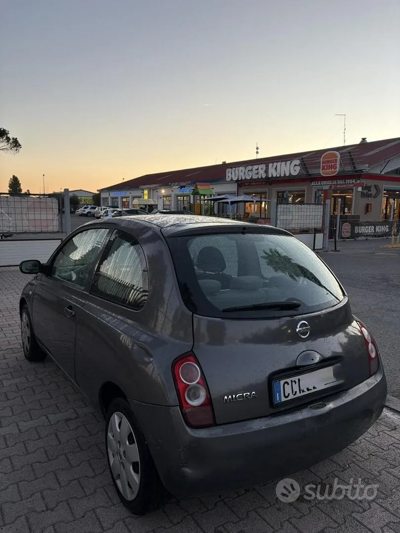 Nissan Micra 2005 photo 3