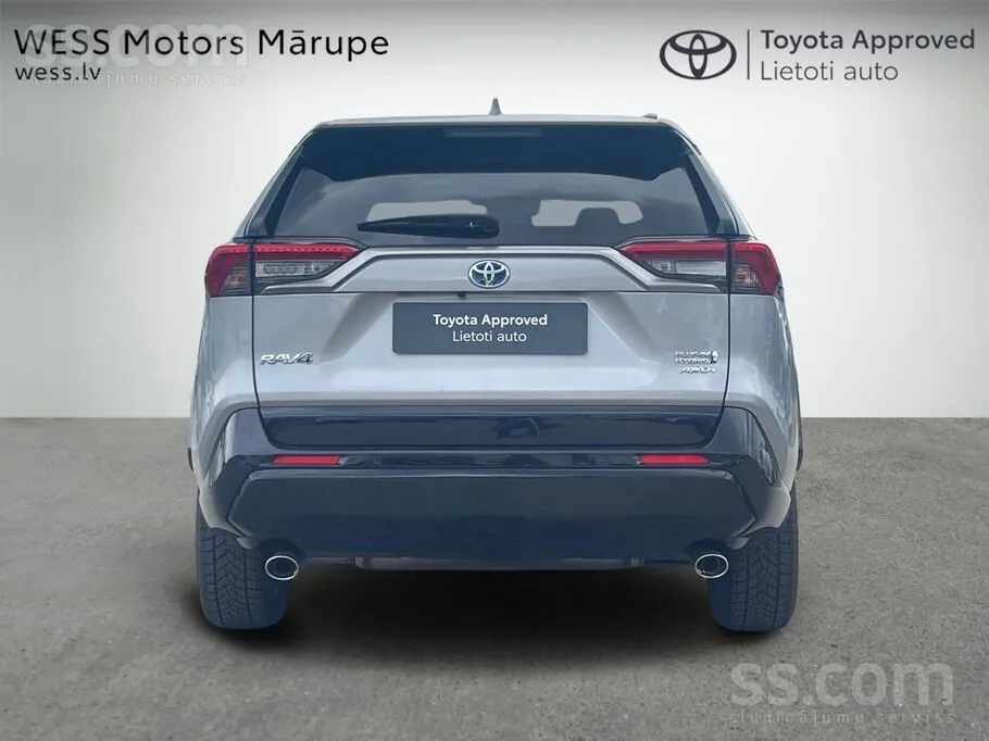 Toyota Rav4 2021 photo 4