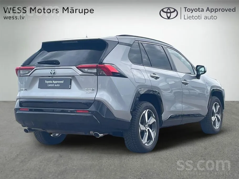 Toyota Rav4 2021 photo 2