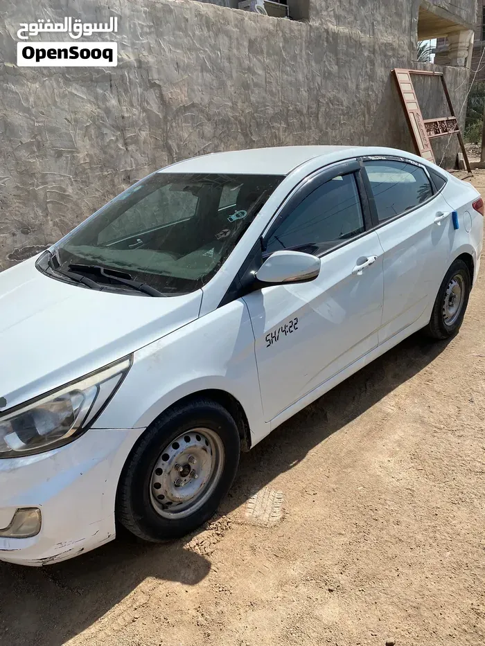 Hyundai Accent 2016 photo 2