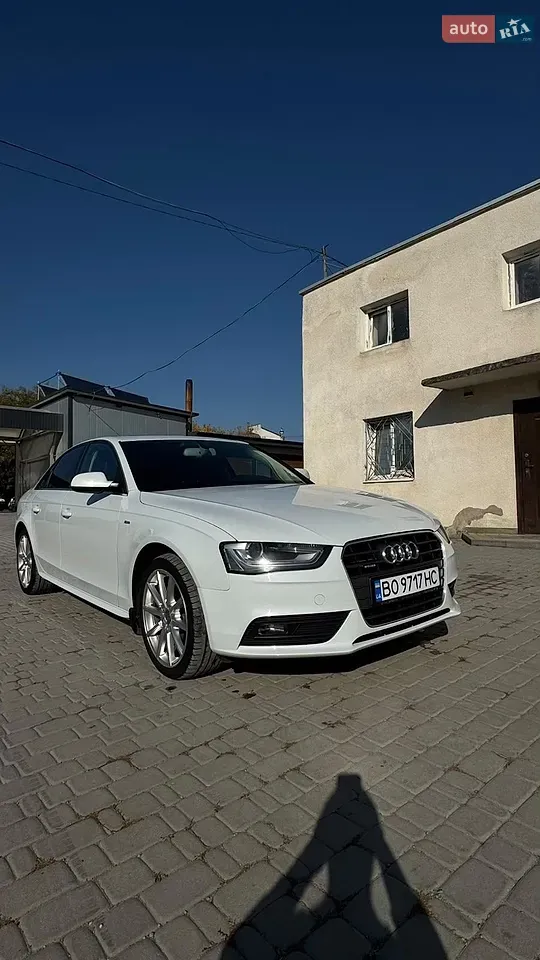 Audi A4 2015 photo 3