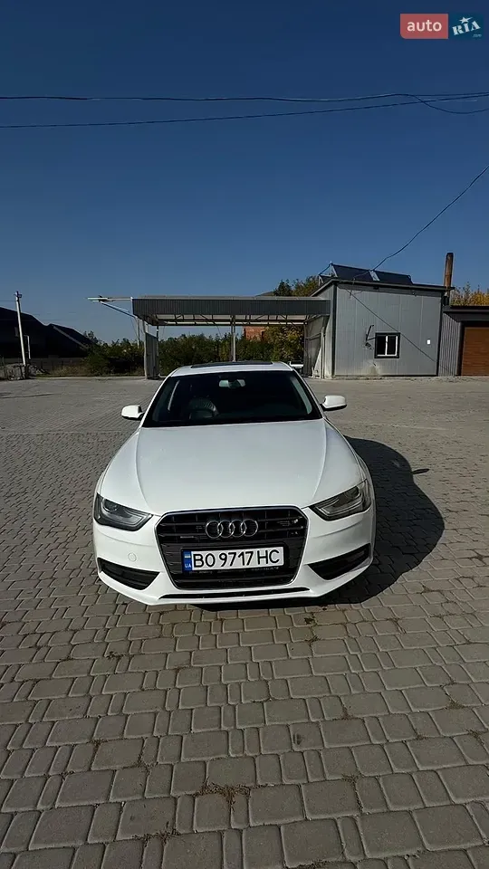 Audi A4 2015 photo 2