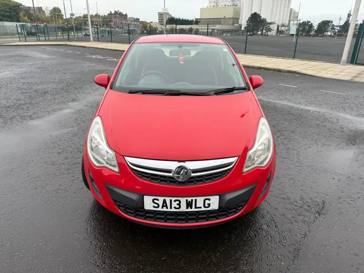 Vauxhall Corsa 2013 photo 2