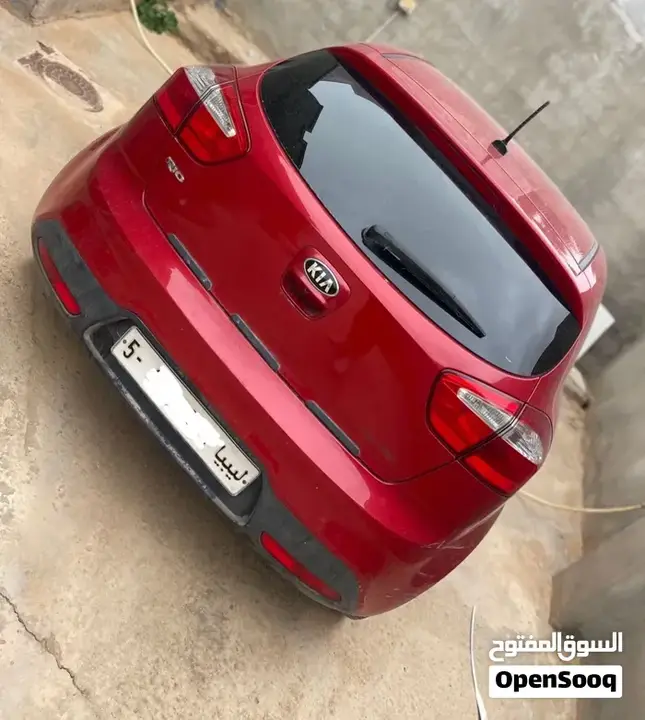 Kia Rio 2014 photo 2
