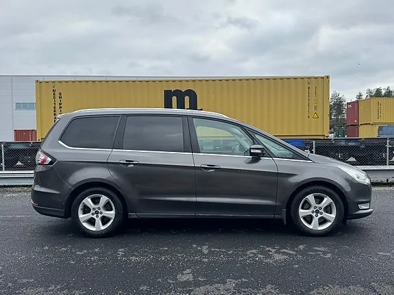 Ford Galaxy 2018 photo 2