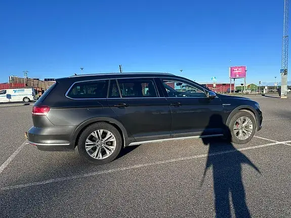 Volkswagen Passat Alltrack 2018 photo 3