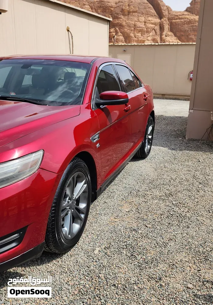 Ford Taurus 2013 photo 4