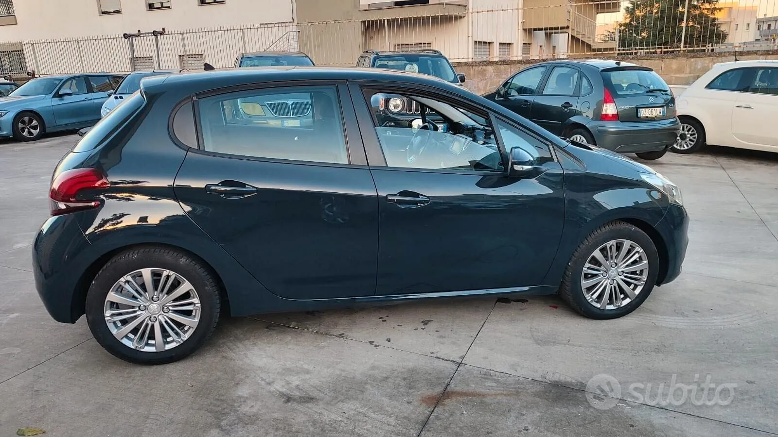 Peugeot 208 2018 photo 4