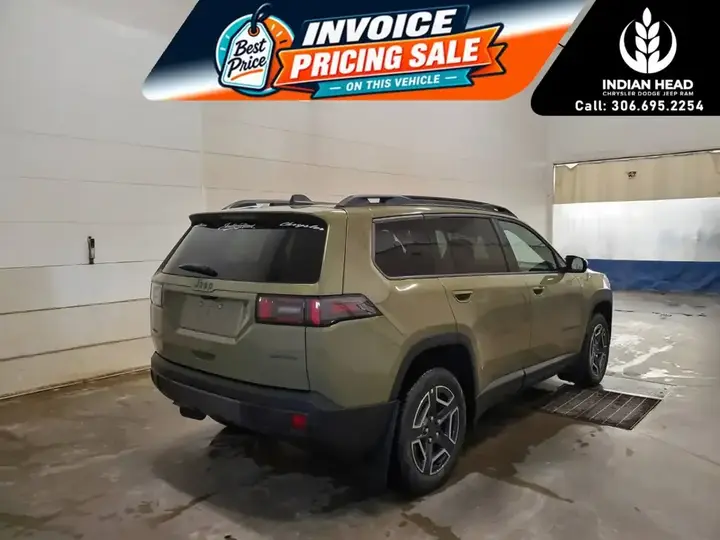 Jeep Cherokee 2026 photo 4