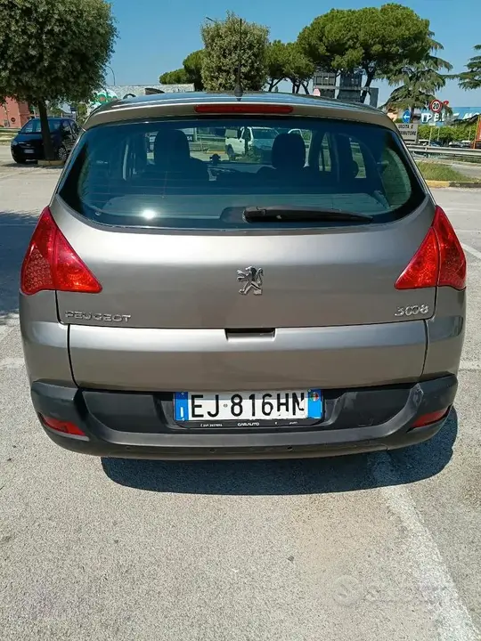 Peugeot 3008 2011 photo 3