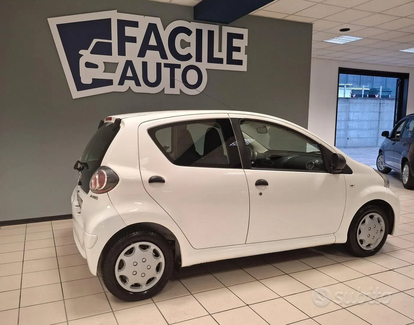 Toyota Aygo 2012 photo 3
