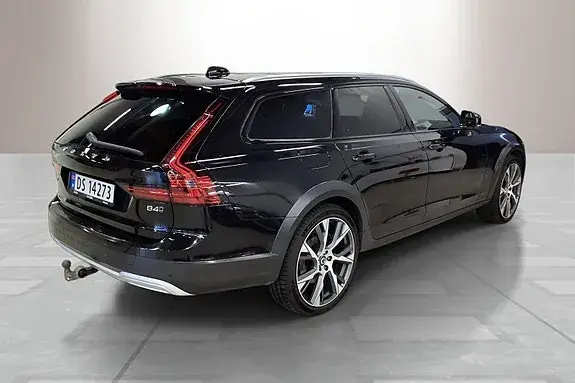Volvo V90 Cross Country 2022 photo 4
