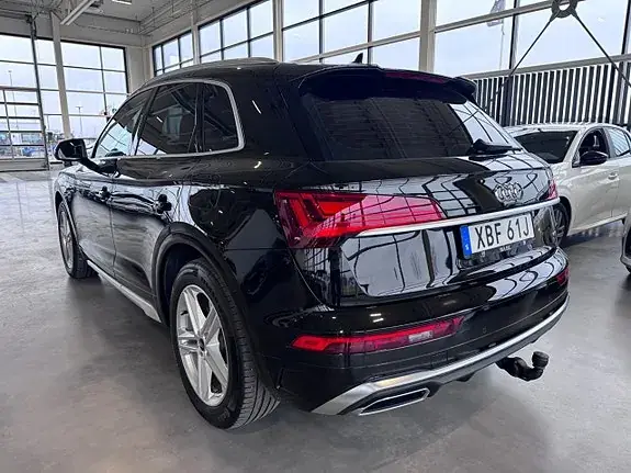 Audi Q5 2022 photo 3