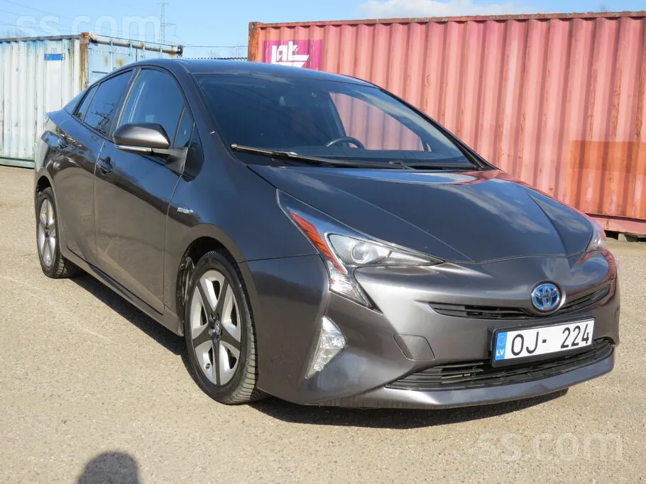 Toyota Prius 2016 photo 5