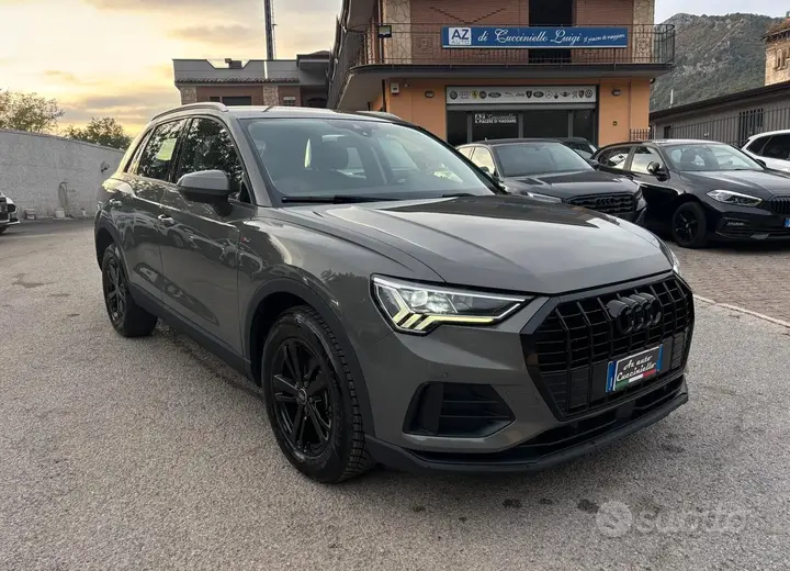Audi Q3 2023 photo 3