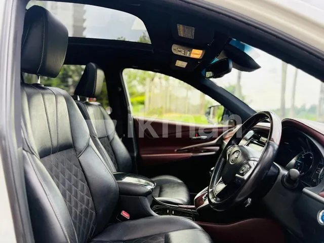 Toyota Harrier 2015 photo 5