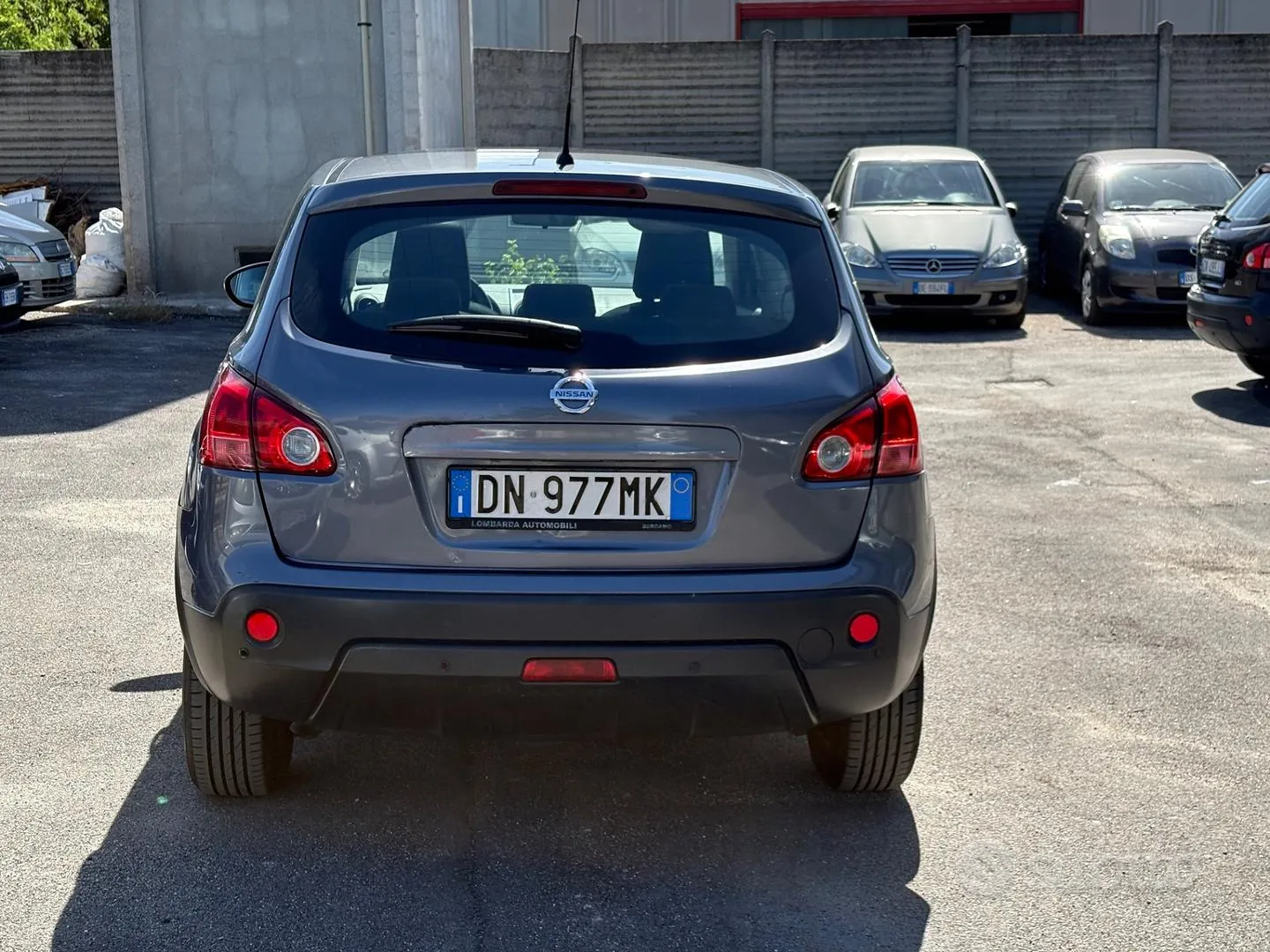 Nissan Qashqai 2009 photo 3
