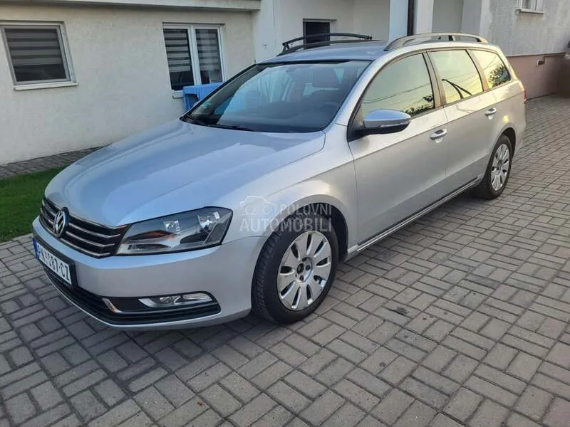 Volkswagen Passat B7 2011 photo 2
