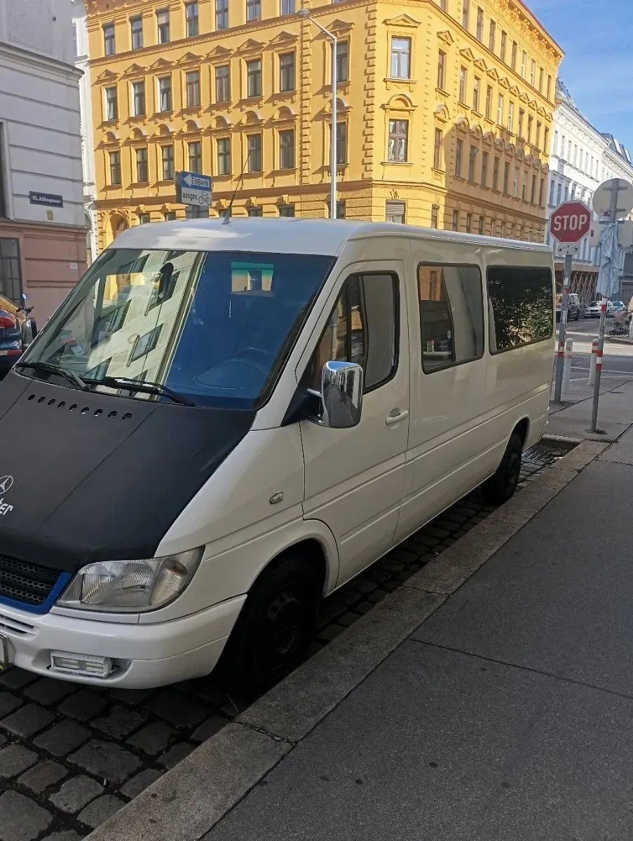 Mercedes-Benz Sprinter 2001 photo 2
