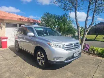 Toyota Highlander 2010 photo 2