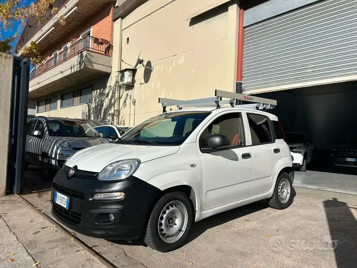 Fiat Panda 2019 photo 3
