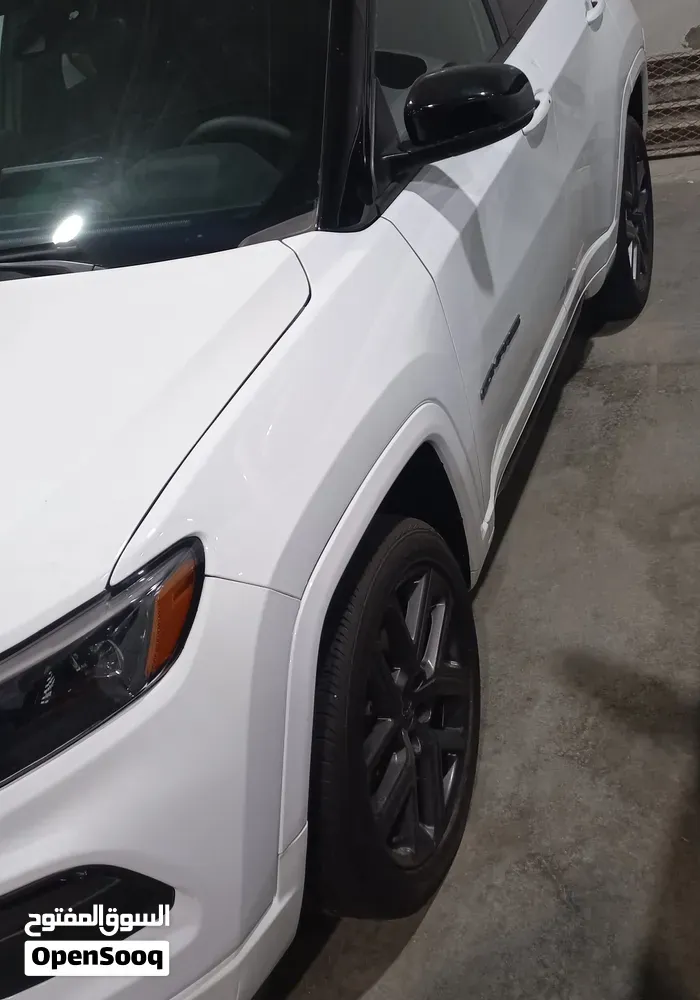 Jeep Compass 2025 photo 4
