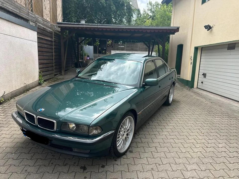 BMW 740I