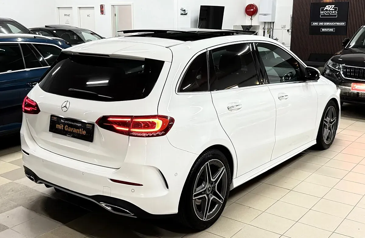 Mercedes-Benz B-Class 2019 photo 3