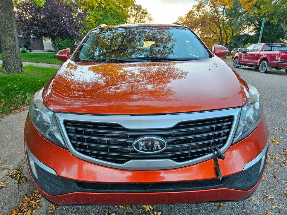 Kia Sportage 2012 photo 2