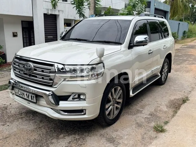 Toyota Land Cruiser 2015 photo 2