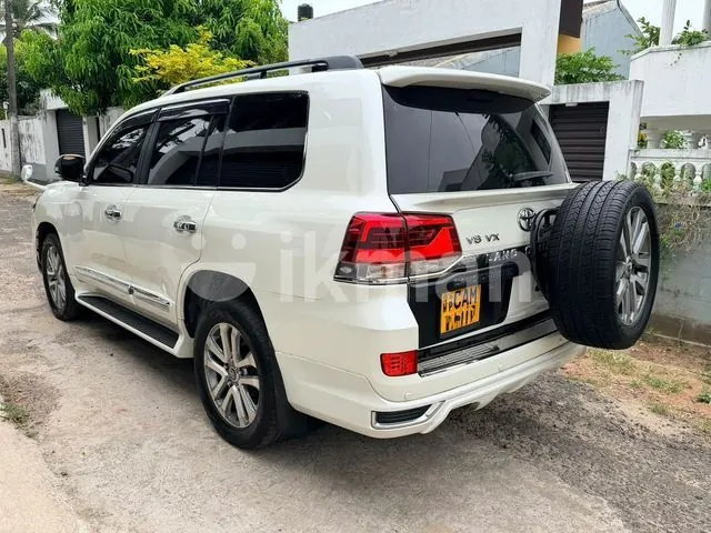 Toyota Land Cruiser 2015 photo 3