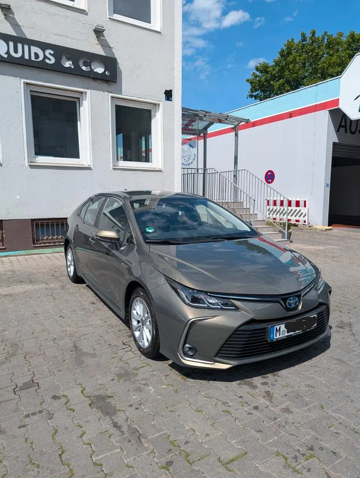 Toyota Corolla Hybrid