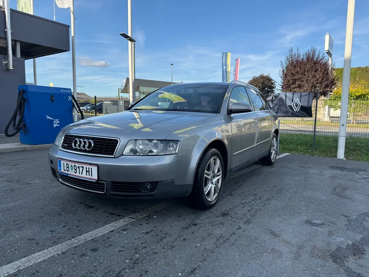 Audi A4 2004 photo 3