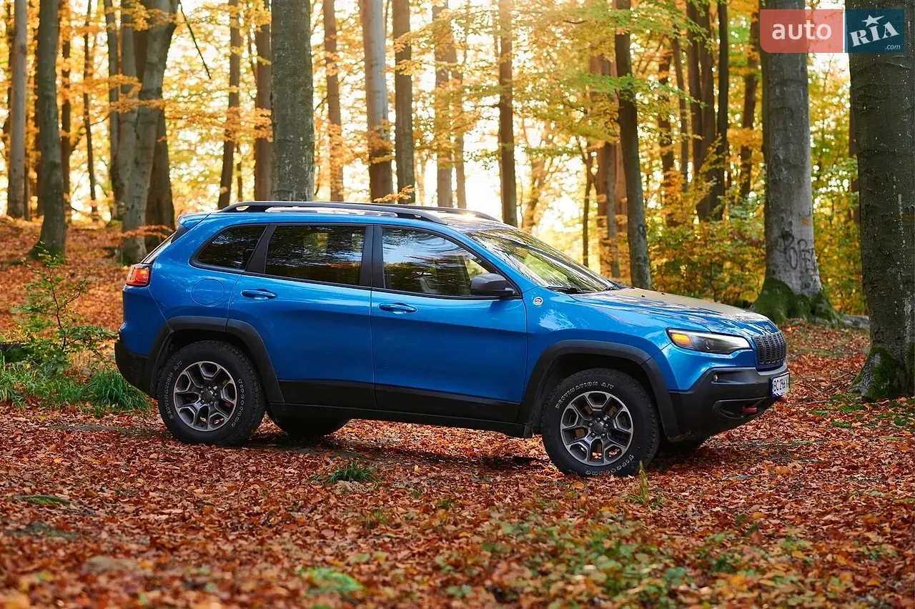 Jeep Cherokee 2021 photo 3