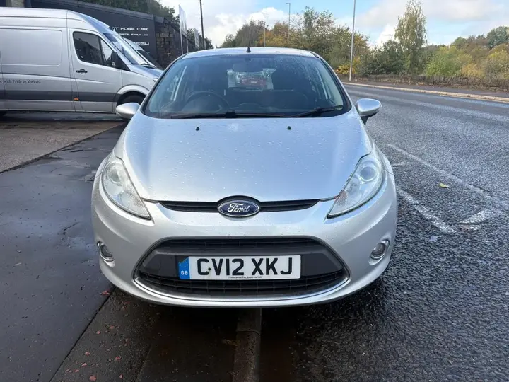 Ford Fiesta 2012 photo 5
