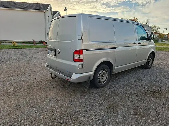 Volkswagen Transporter 2011 photo 5