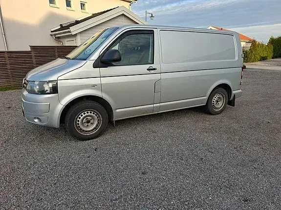 Volkswagen Transporter 2011 photo 2