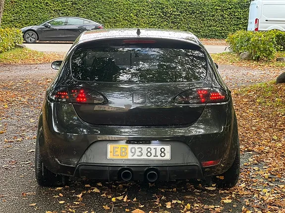 Seat Leon 2008 photo 2