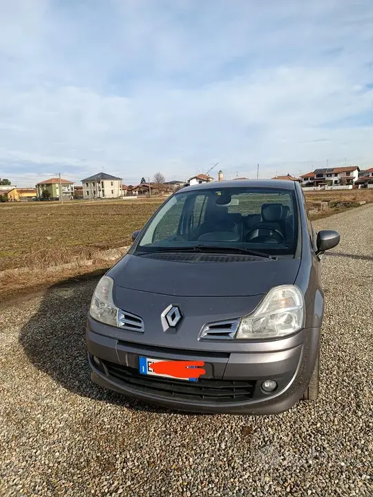 Renault Modus 2012 photo 2