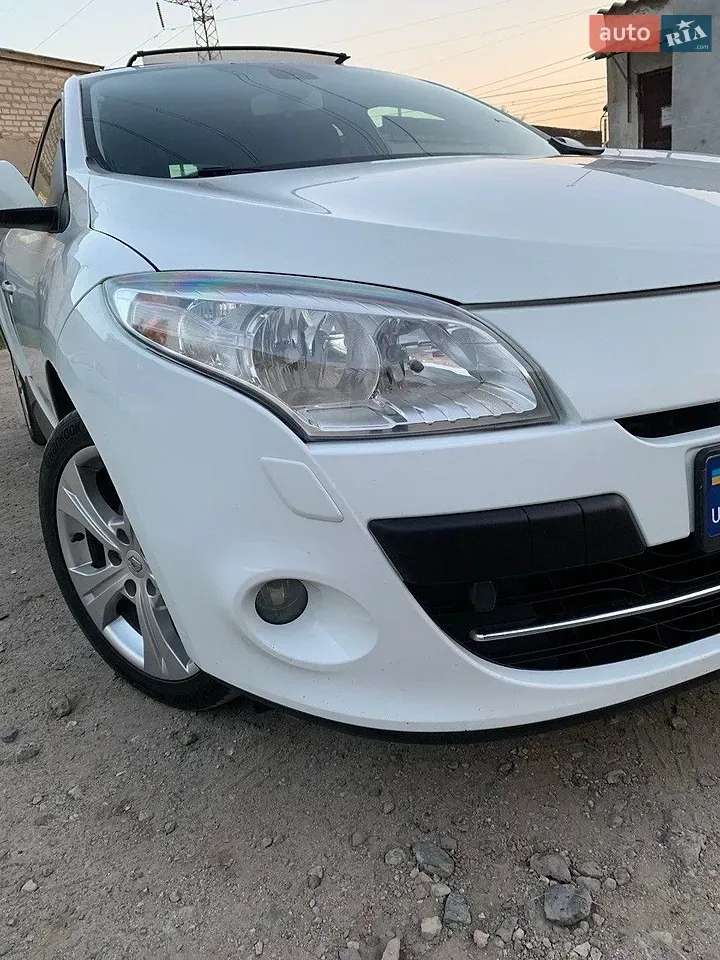 Renault Megane 2009 photo 3