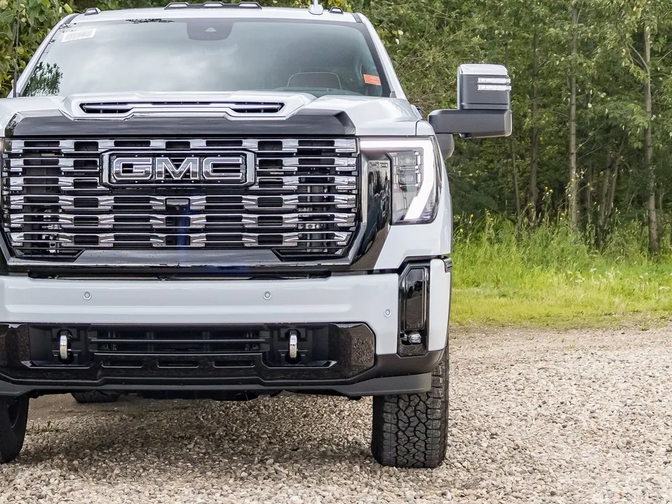 GMC Sierra 3500Hd 2026 photo 4