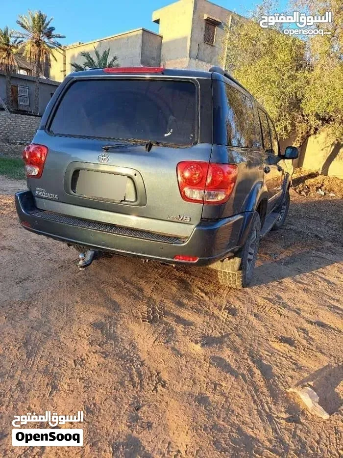 Toyota Sequoia