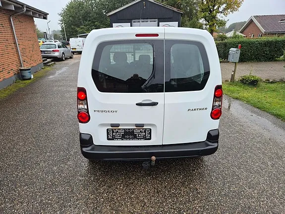 Peugeot Partner 2016 photo 5