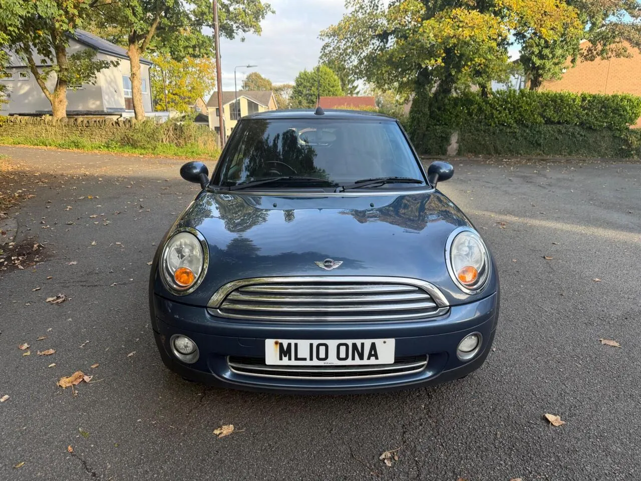 Mini Convertible 2010 photo 2