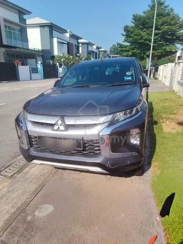 Mitsubishi Triton