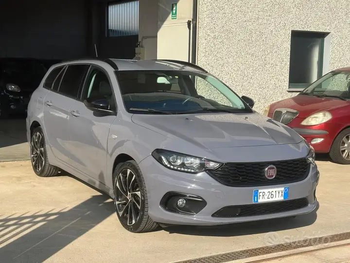 Fiat Tipo 2018 photo 2